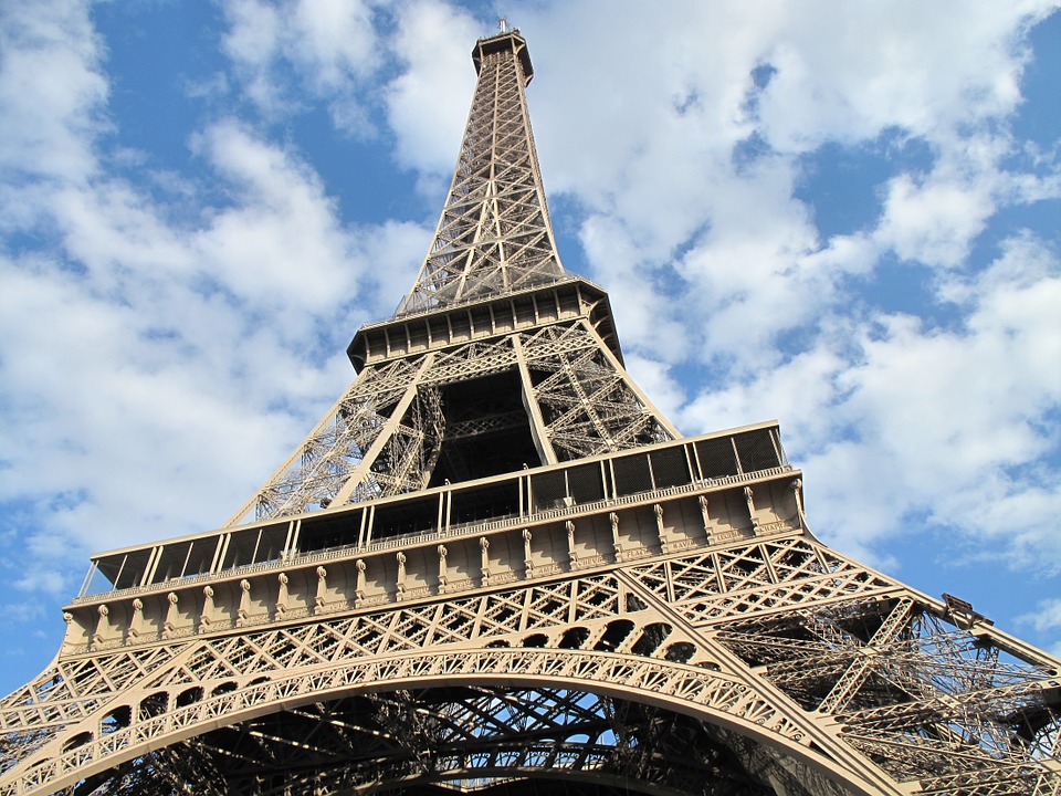 the eiffel tower, architecture, real estate