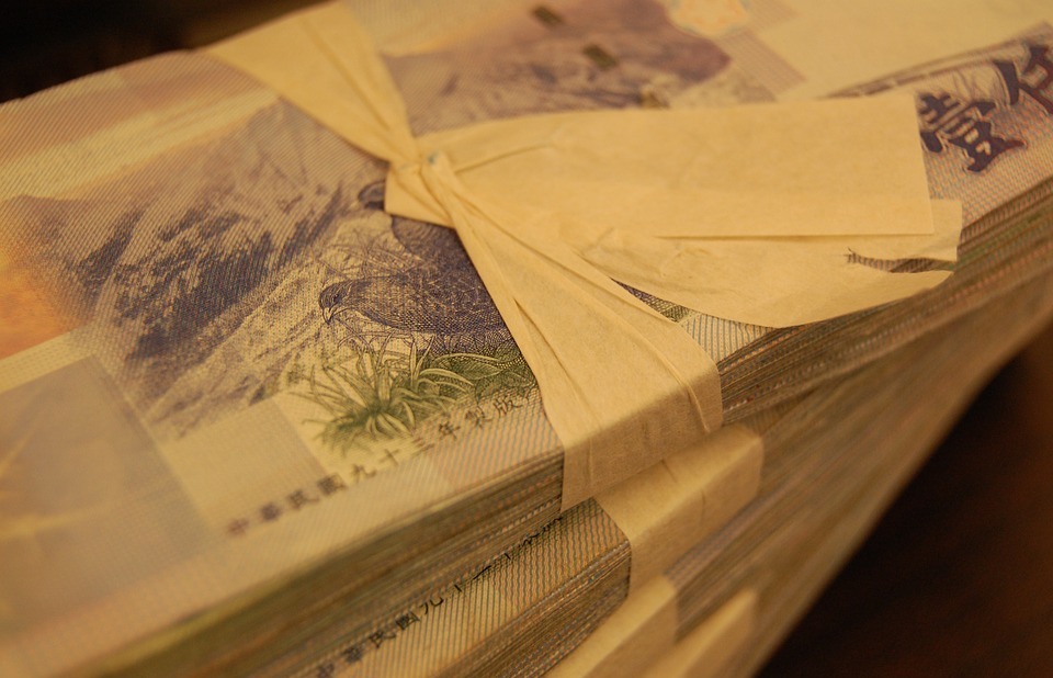 money, taiwan dollar, one thousand yuan