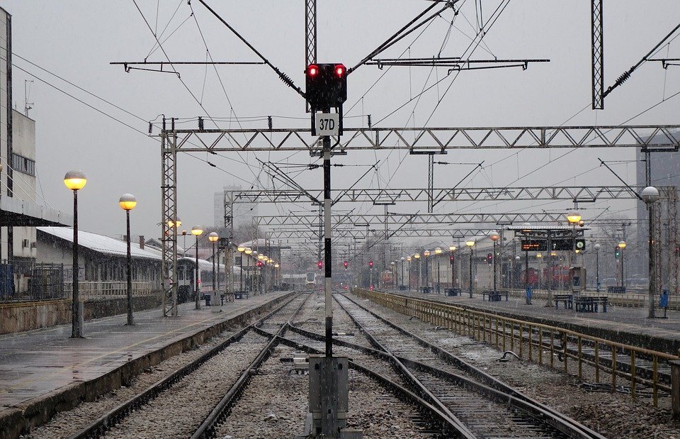 semaphore, railway, snowy