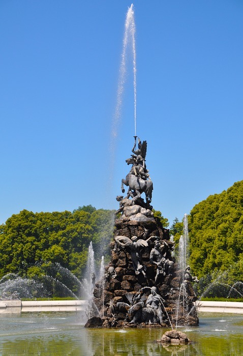 fountain, herrenchiemsee castle park, herrenchiemsee