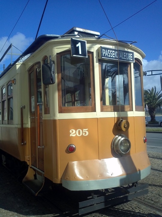 tram, porto, historically