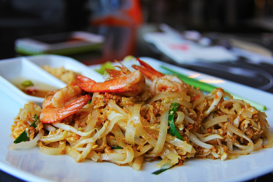 pad thai, hungry, noodles