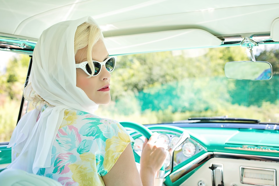 vintage 1950s, pretty woman, vintage car