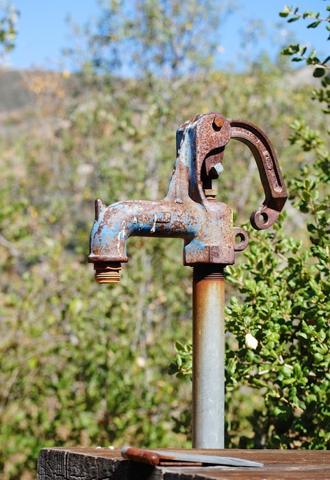 fountain, pump, rust