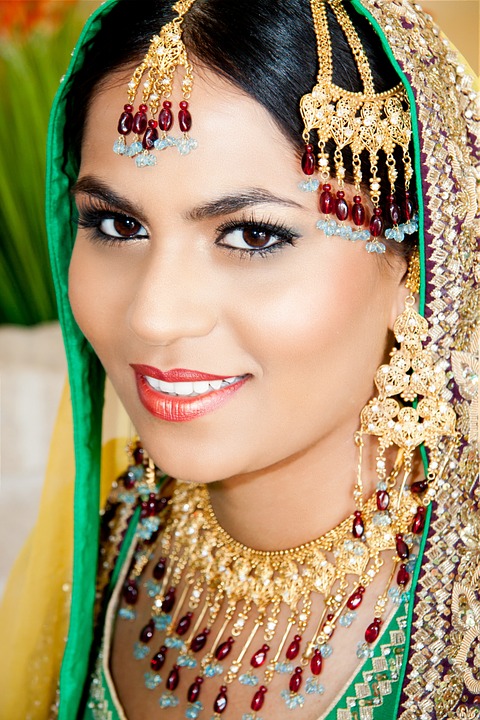 woman smiling, pakistan, indian