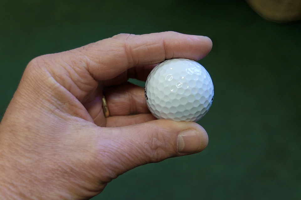 golf, golf ball, hand