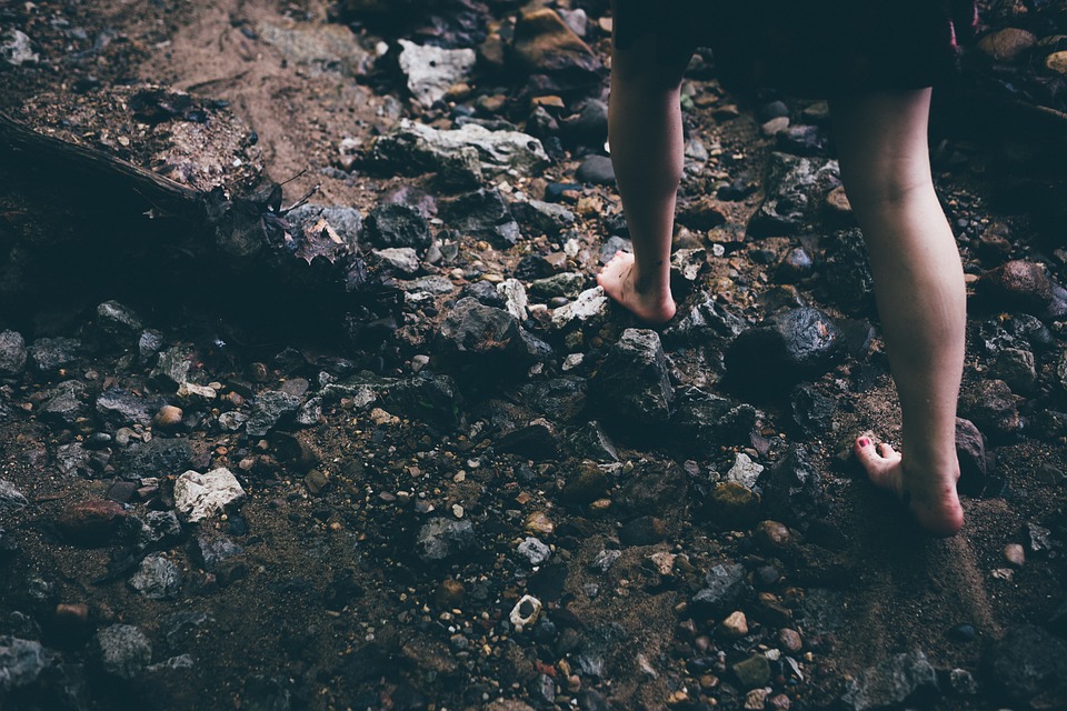 barefoot, rocks, careful