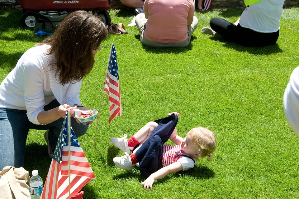 girl, toddler, flag