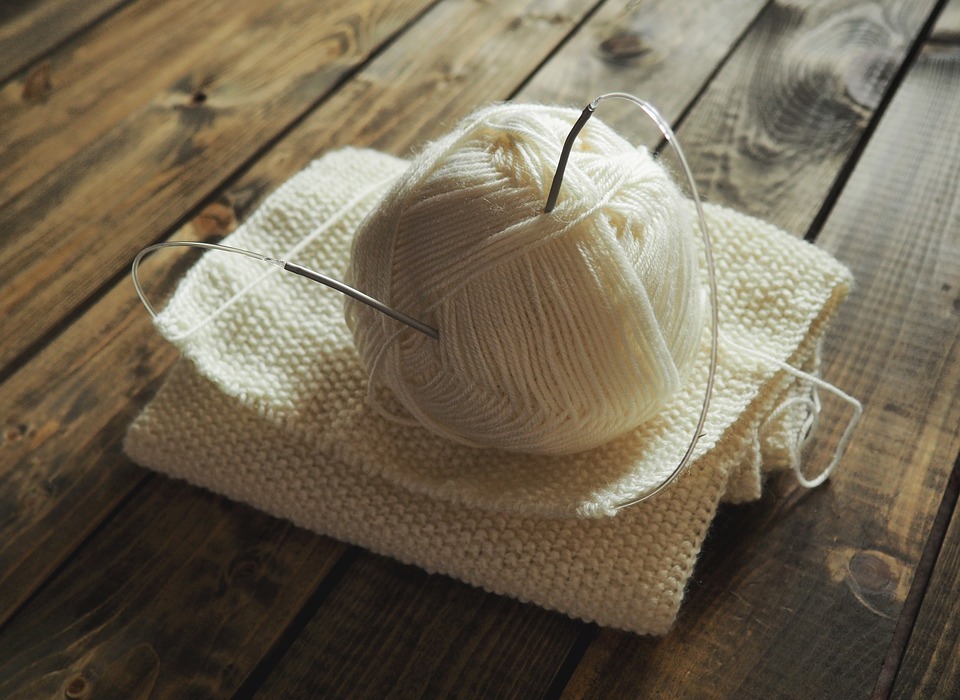 knitting, needles, tangle