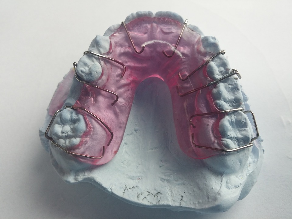 dentist, orthodontics, dental rail