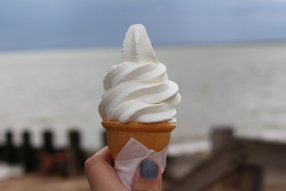ice cream, beach, sea