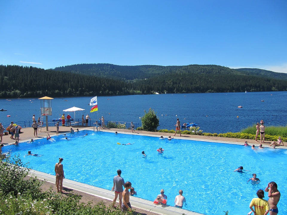 schluchsee, swimming pool, access to the lake