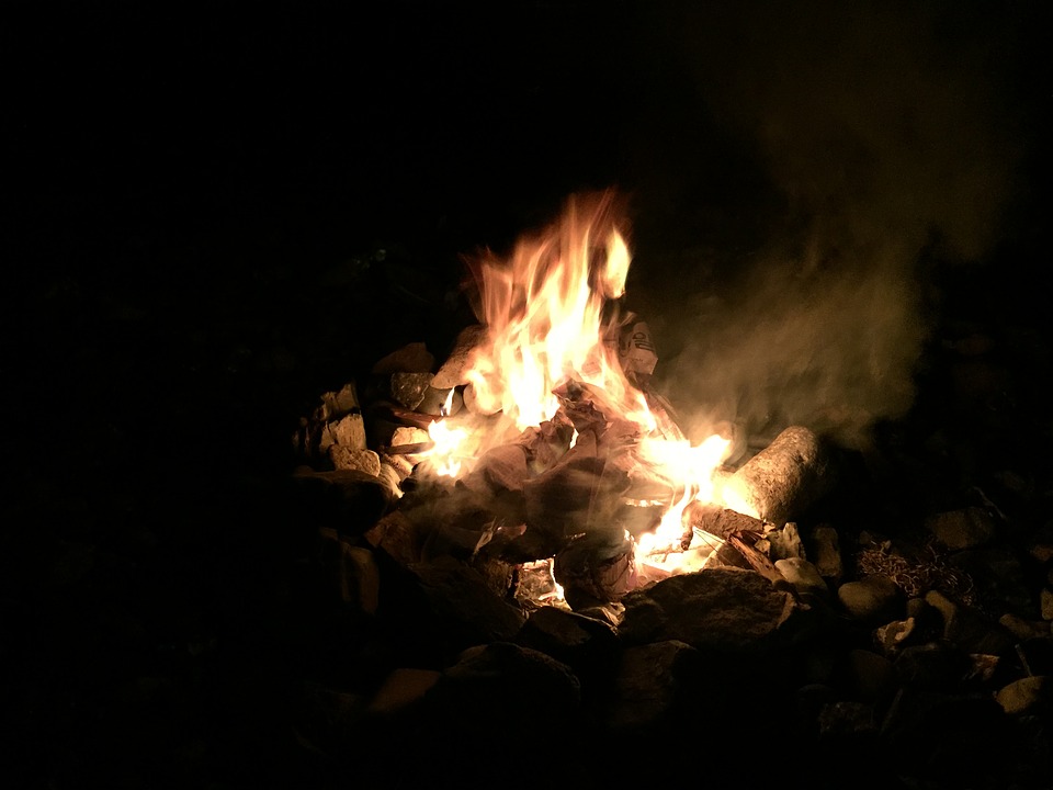 bonfire, modak, camping