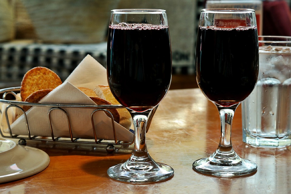 red wine, wine glasses, white