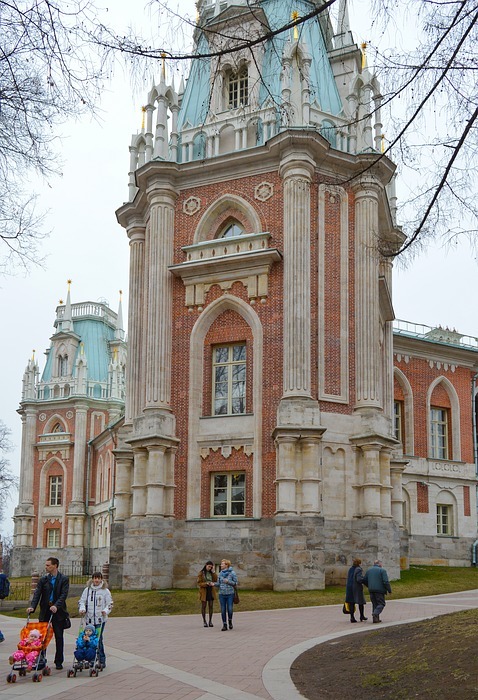 tsaritsyno, catherine palace, gothic castle