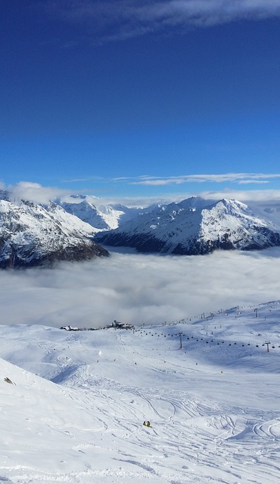 ski area, mountains, fog