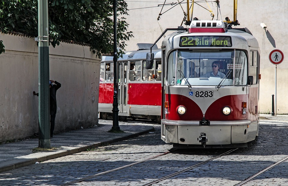 tram, prague, public personennahverkehr