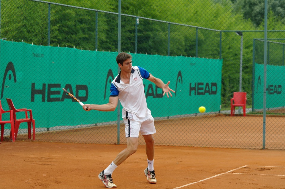 tennis player, clay court, ball