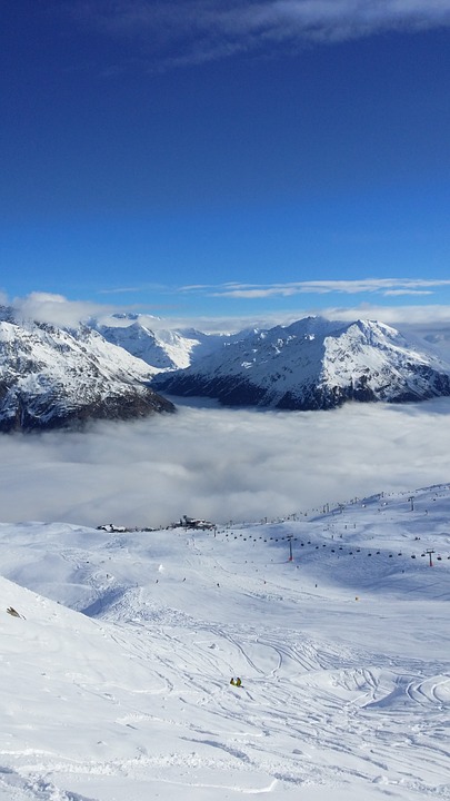 ski area, mountains, fog