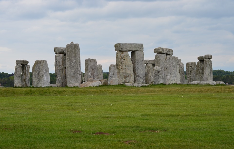 day out, stonehenge, memorial