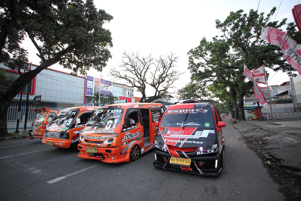 padang, public transport, indonesia