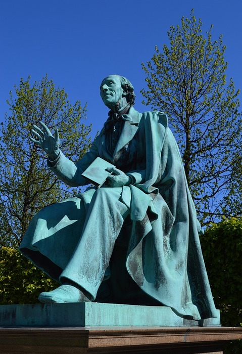 hans christian andersen, rosenborg castle gardens, statue