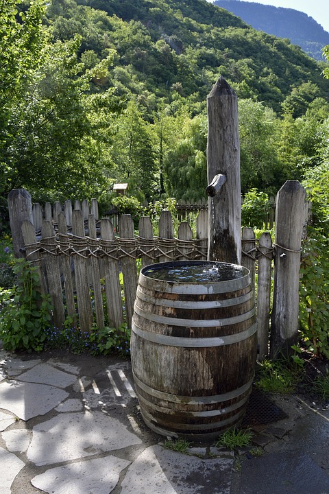 fountain, wooden barrels, garden