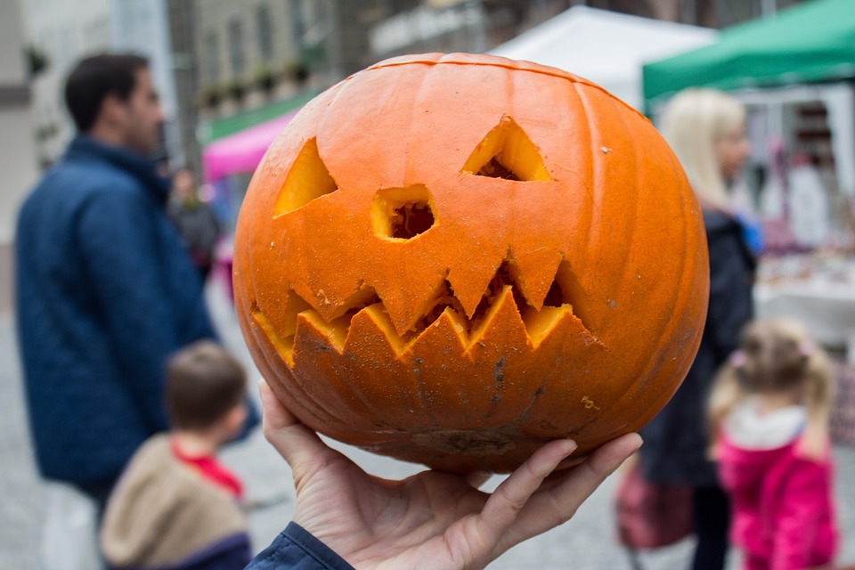 halloween, pumpkin, carving