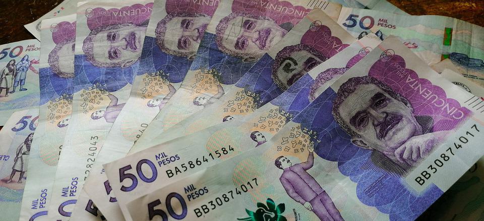money, economy, colombian pesos