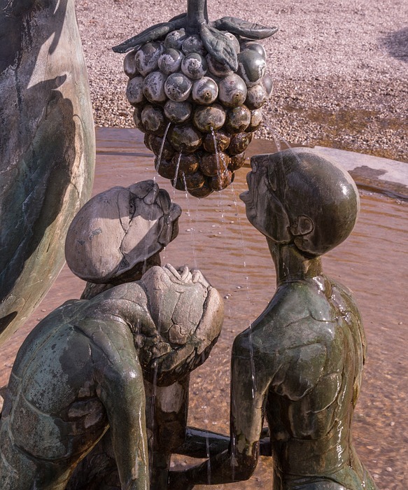 fountain, bronze, sculpture