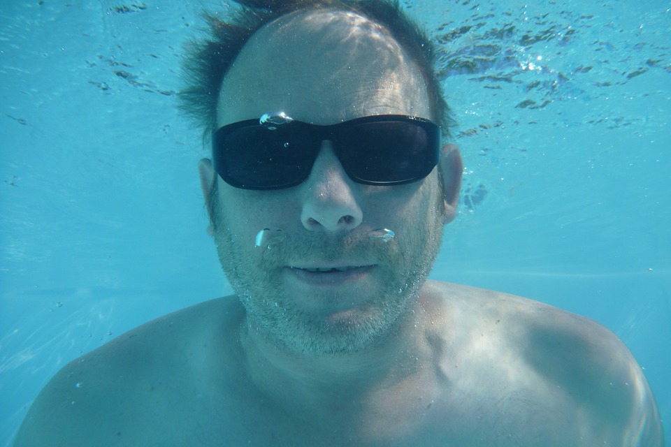 diving, apnea, swimming pool