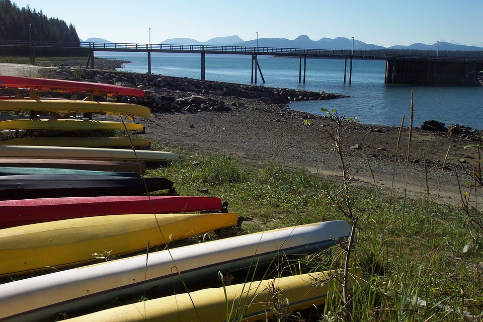kayaks, shore, bartlett cove