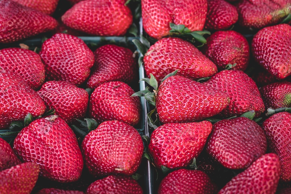 strawberries, strawberry, delicious