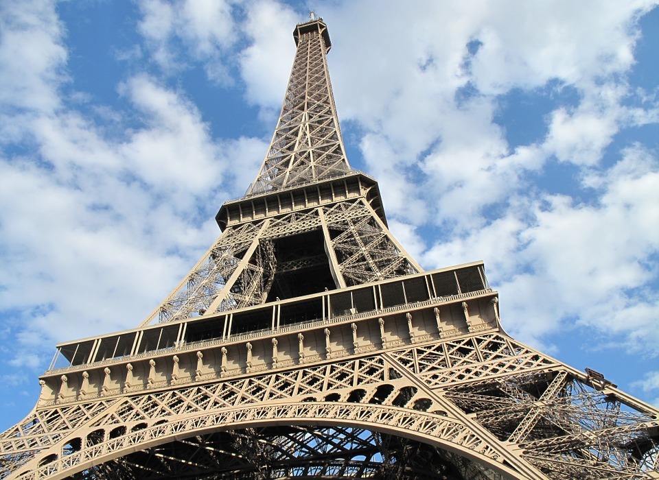 the eiffel tower, architecture, real estate