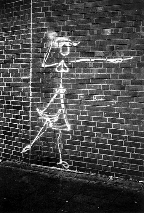 graffiti, woman, black and white