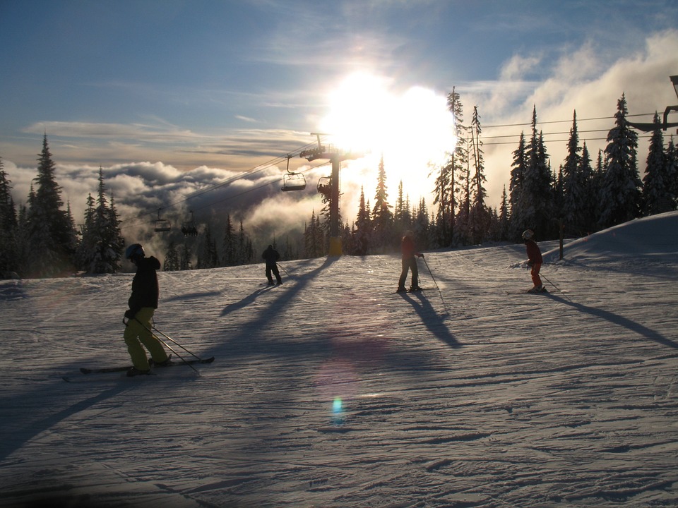 skiing, sun peaks, canada