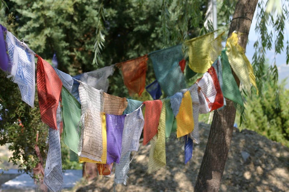 buddhism, prayer flags, tibetan