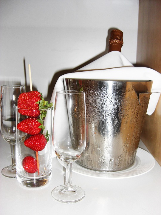 champagne, strawberries, strawberry