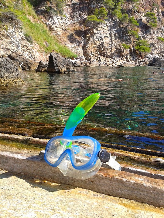 goggles diving, sea, mallorca