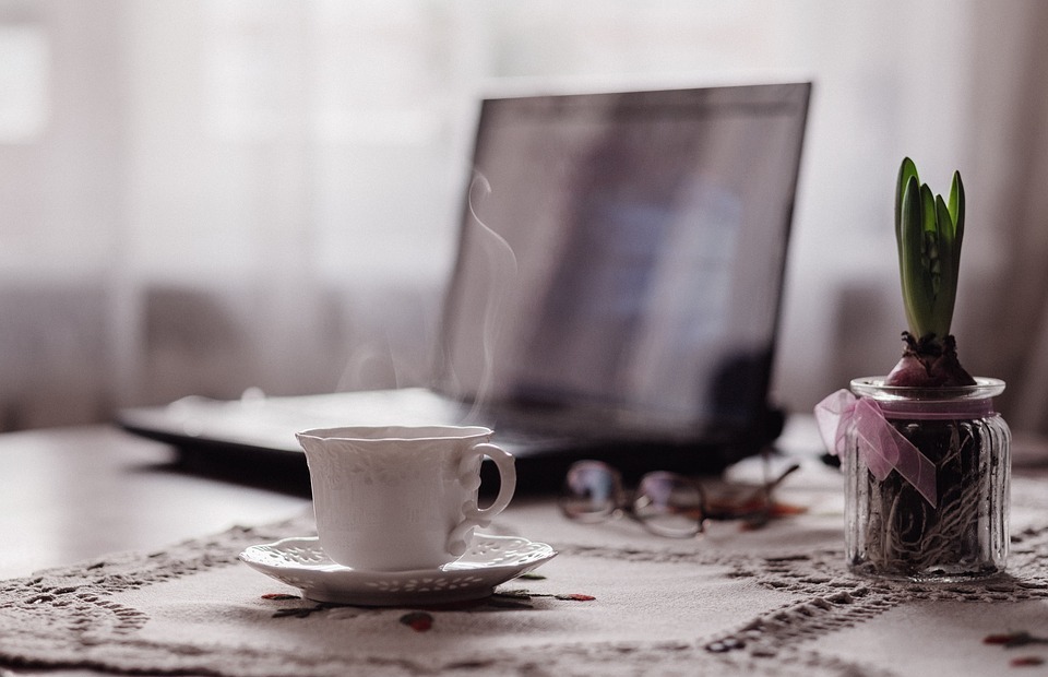 coffee, laptop, breakfast